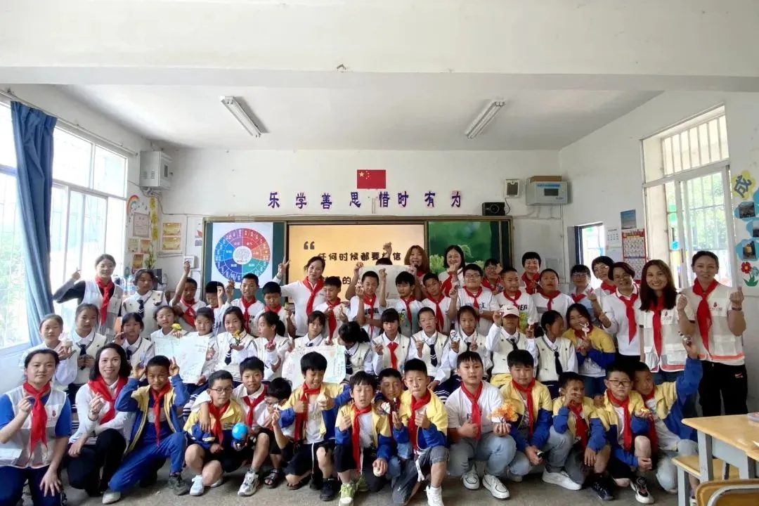 用心前行，筑梦远航 | 雪莱特希望小学云南助学活动
